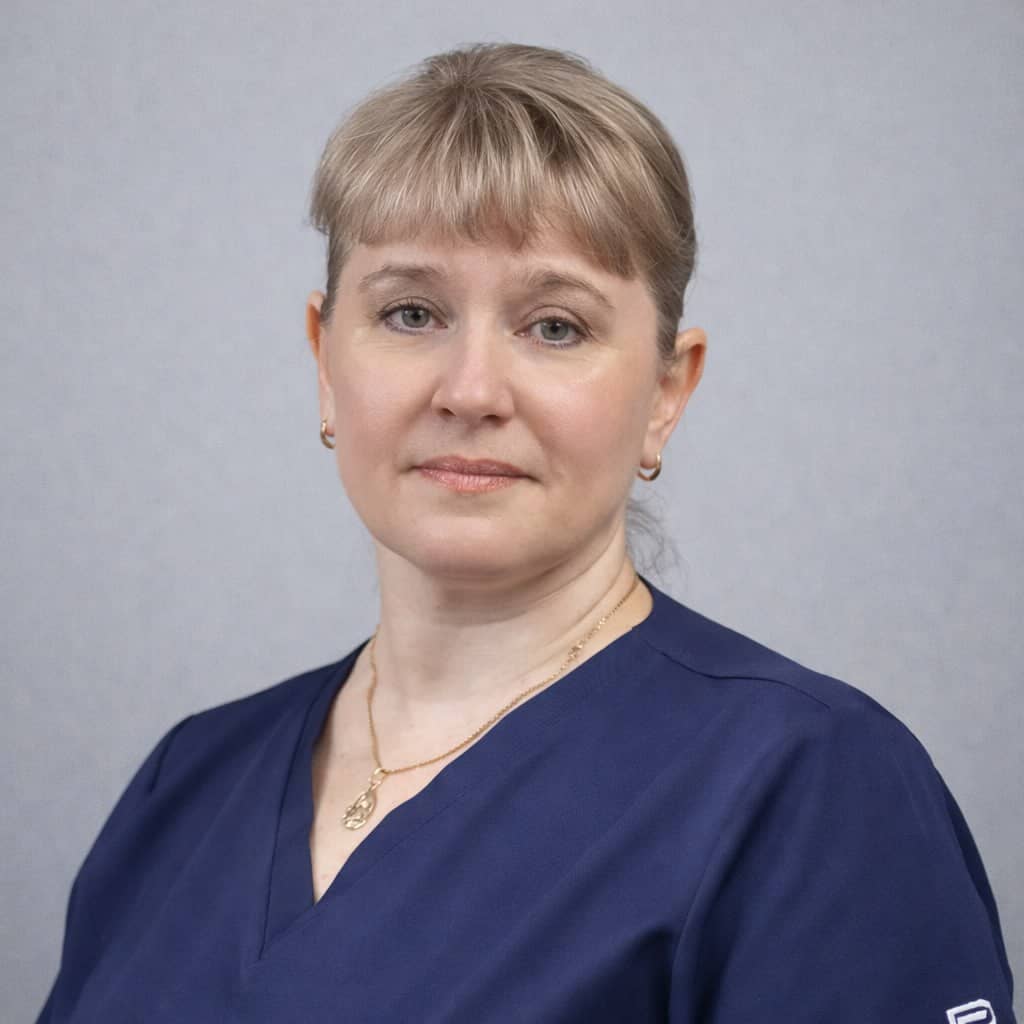 Cтаршая медицинская сестра Петрова Карина Сергеевна
